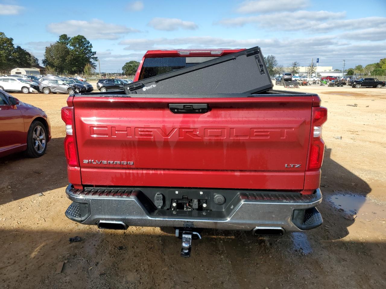 2019 Chevrolet Silverado - Image 6