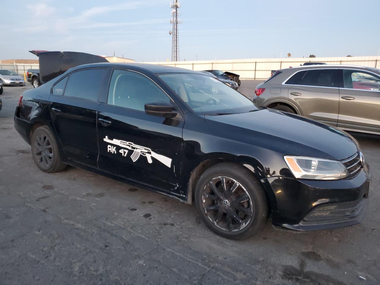 2015 Volkswagen Jetta - Image 4