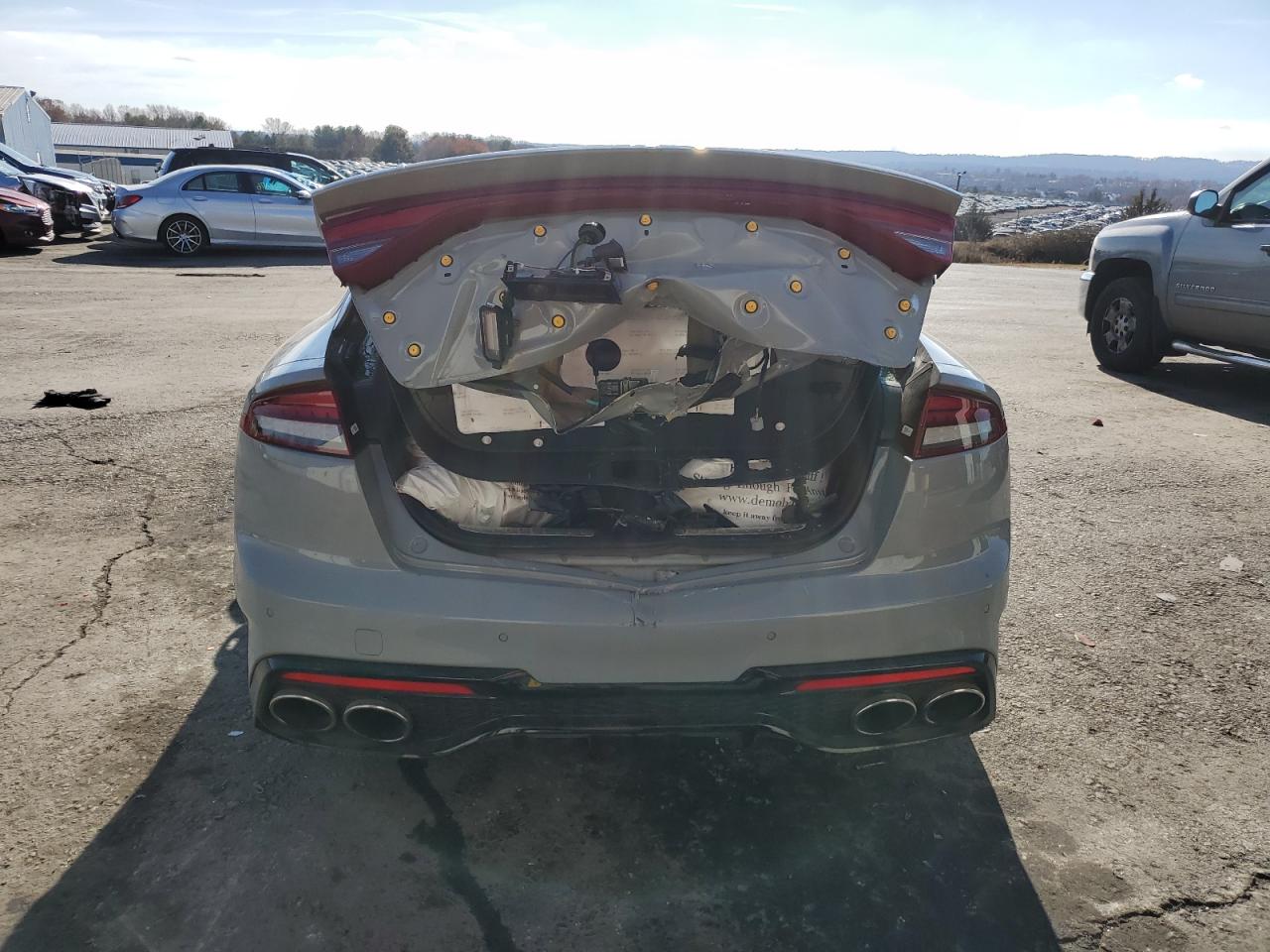2022 Kia Stinger - Image 6