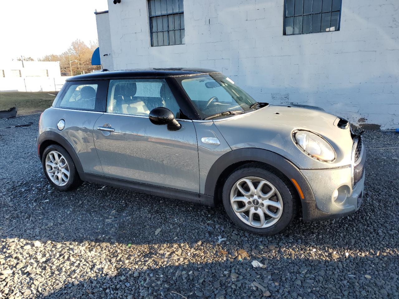 2015 MINI Cooper - Image 4