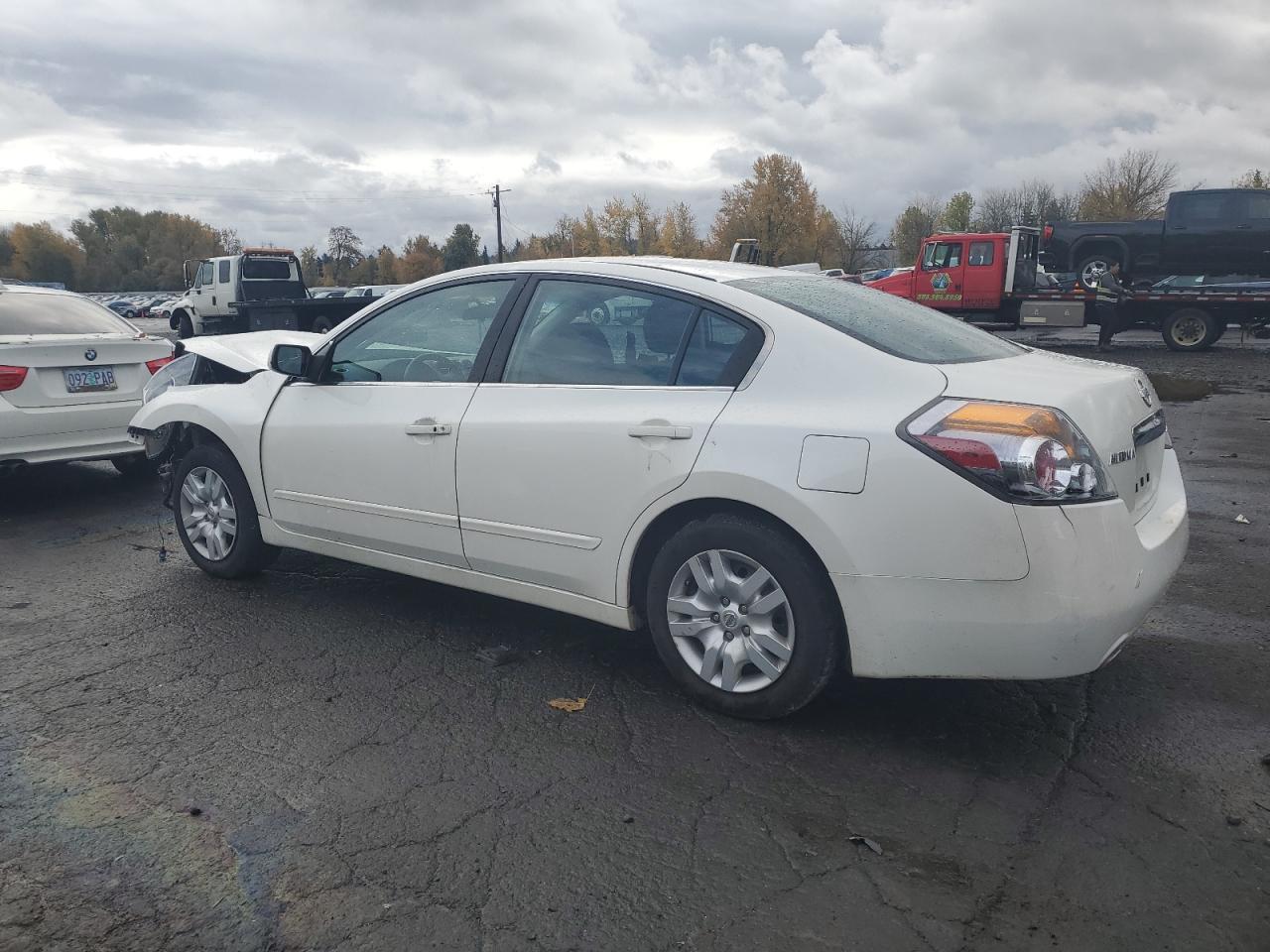 2012 Nissan Altima - Image 2