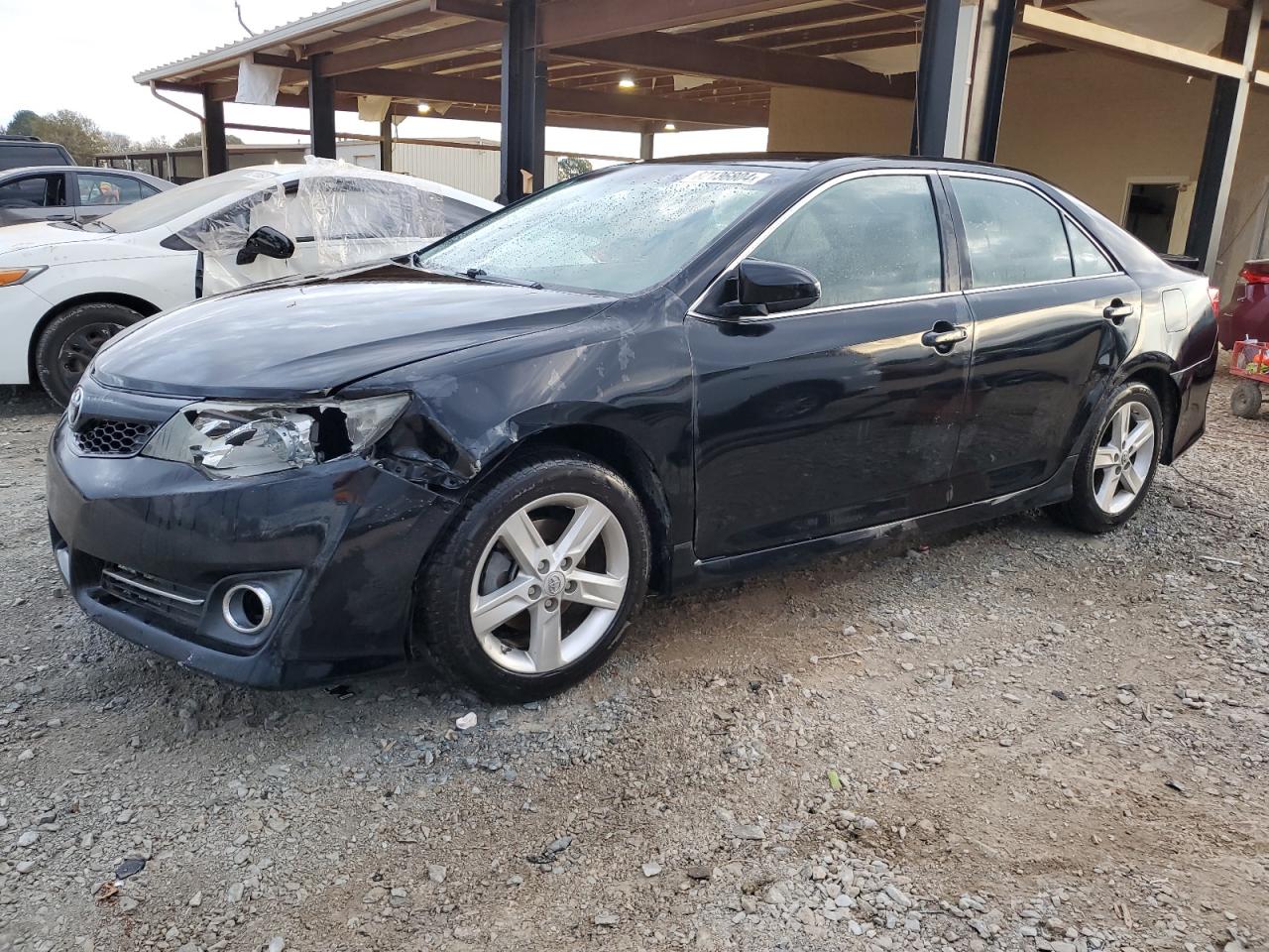 2013 TOYOTA CAMRY