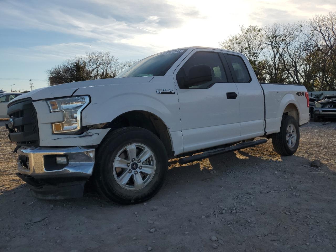 2017 Ford F150 Super Cab VIN: 1FTFX1EF2HKC72137 Lot: 79936644