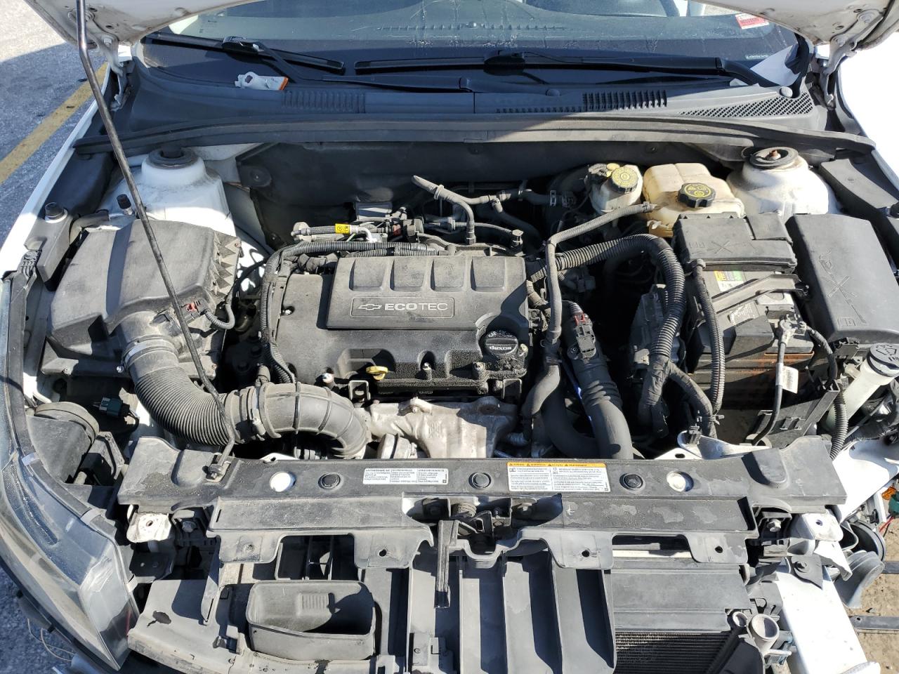 2014 Chevrolet Cruze - Image 11