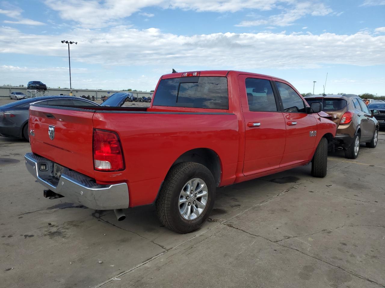 2016 RAM 1500 - Image 3