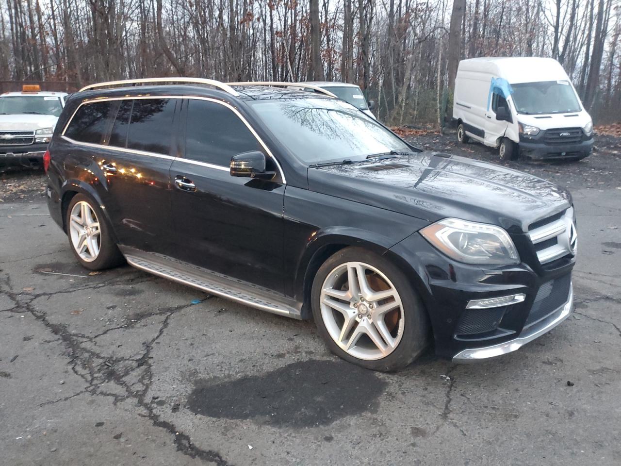 VIN 4JGDF7DE0EA320124 2014 MERCEDES-BENZ GL-CLASS no.4