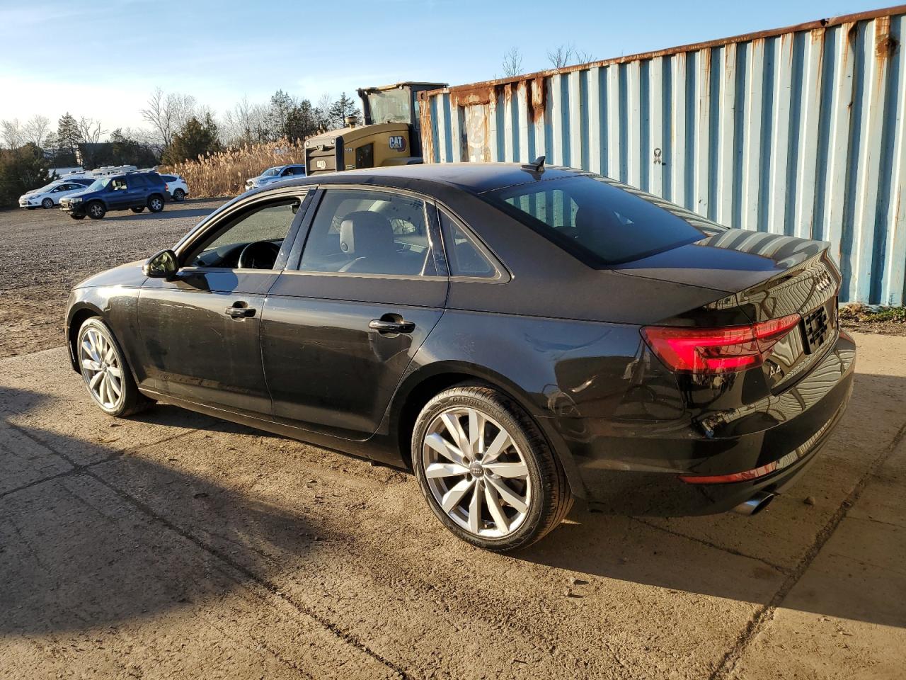 VIN WAUANAF48HN001334 2017 AUDI A4 no.2