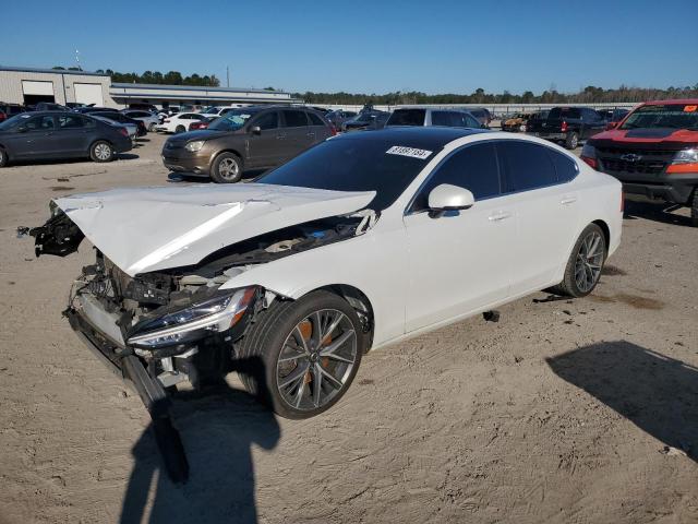 2017 Volvo S90 T5 Momentum