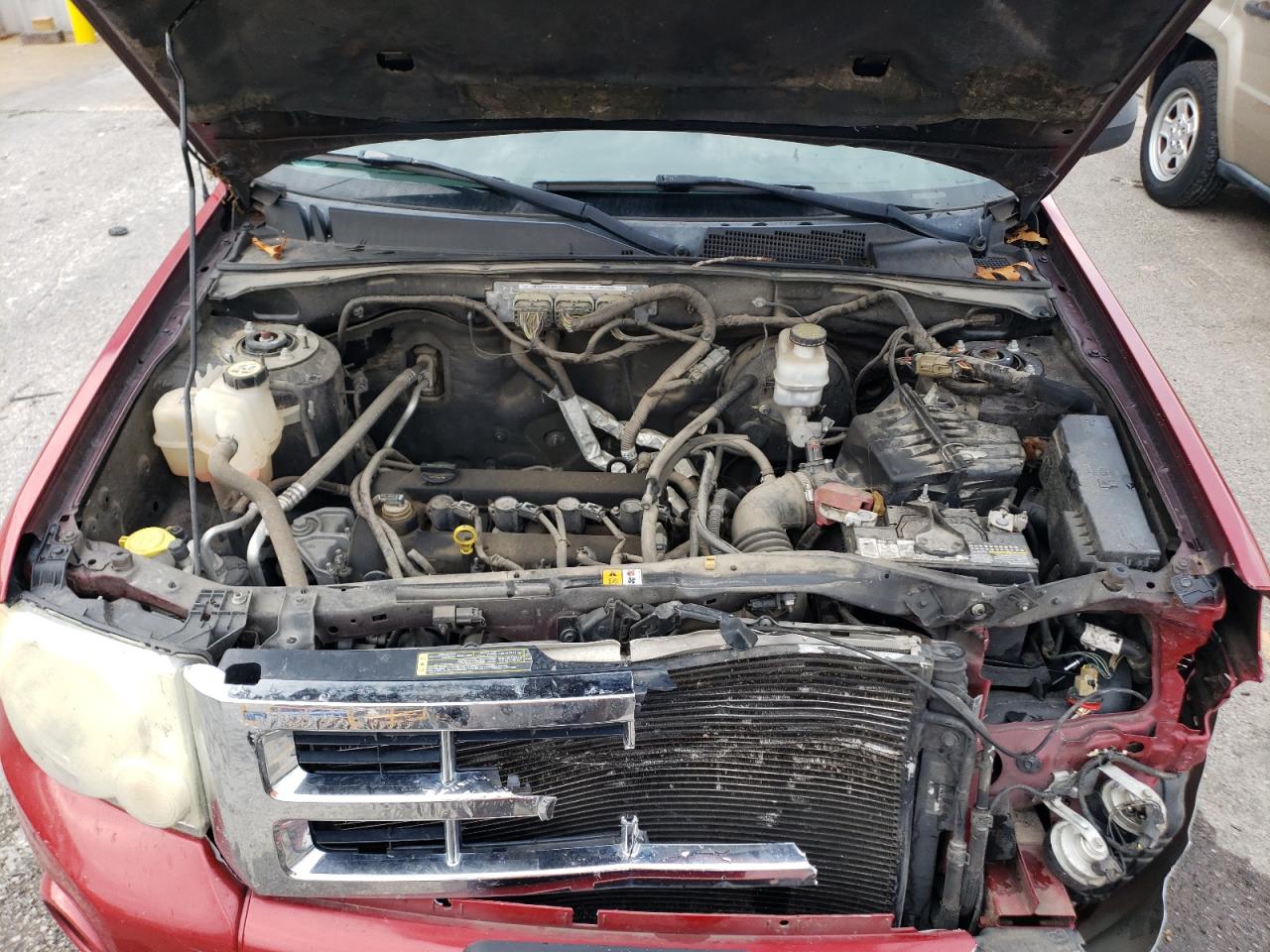 2011 Ford Escape - Image 12