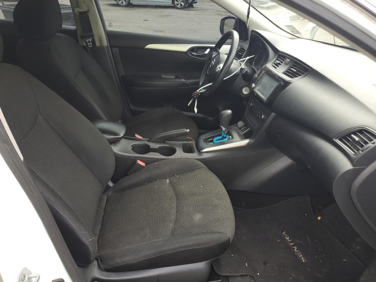 2019 Nissan Sentra - Image 7
