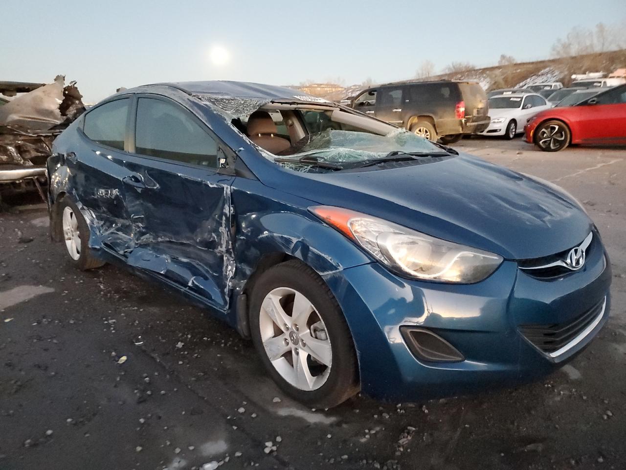 VIN KMHDH4AE6DU953043 2013 HYUNDAI ELANTRA no.4