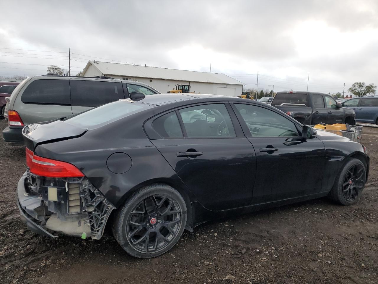 2017 Jaguar XE - Image 3