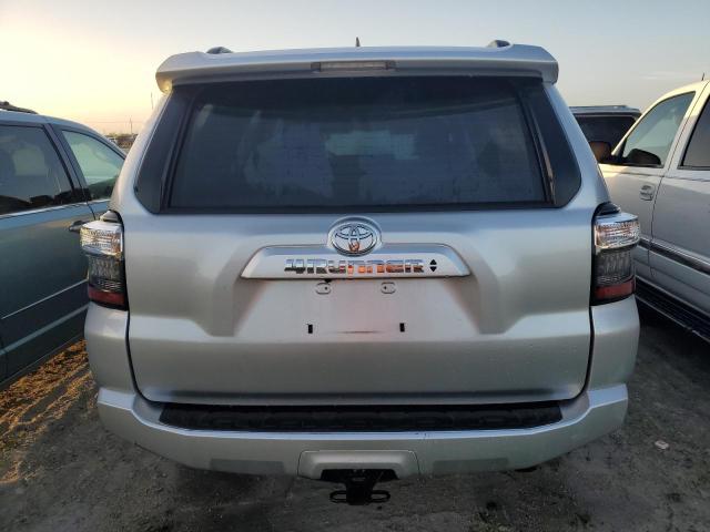 JTENU5JR3M5853677 Toyota 4Runner SR 6