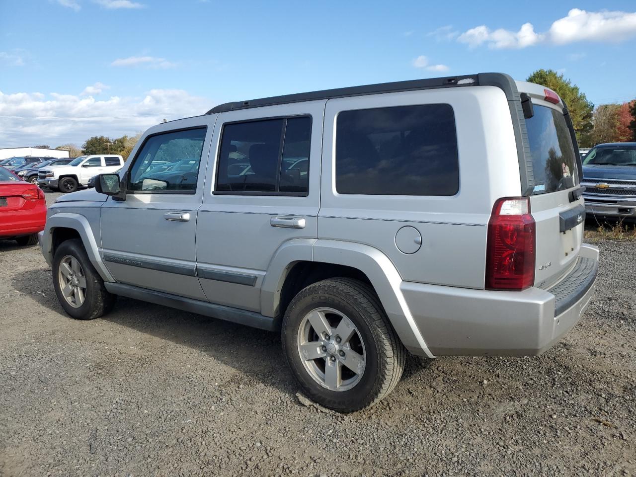 2008 Jeep Commander Sport VIN: 1J8HG48K18C205695 Lot: 78912174