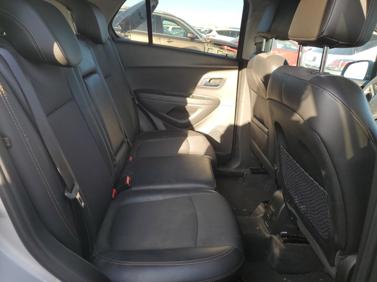 2019 Chevrolet Trax - Image 10