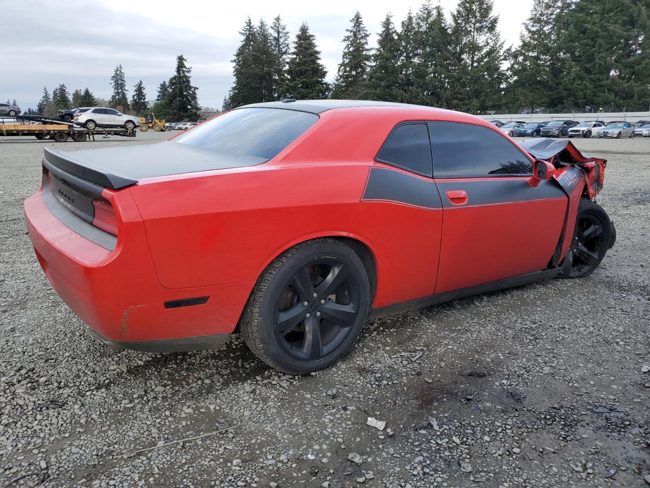 VIN 2C3CDYBT2EH224725 2014 DODGE CHALLENGER no.3