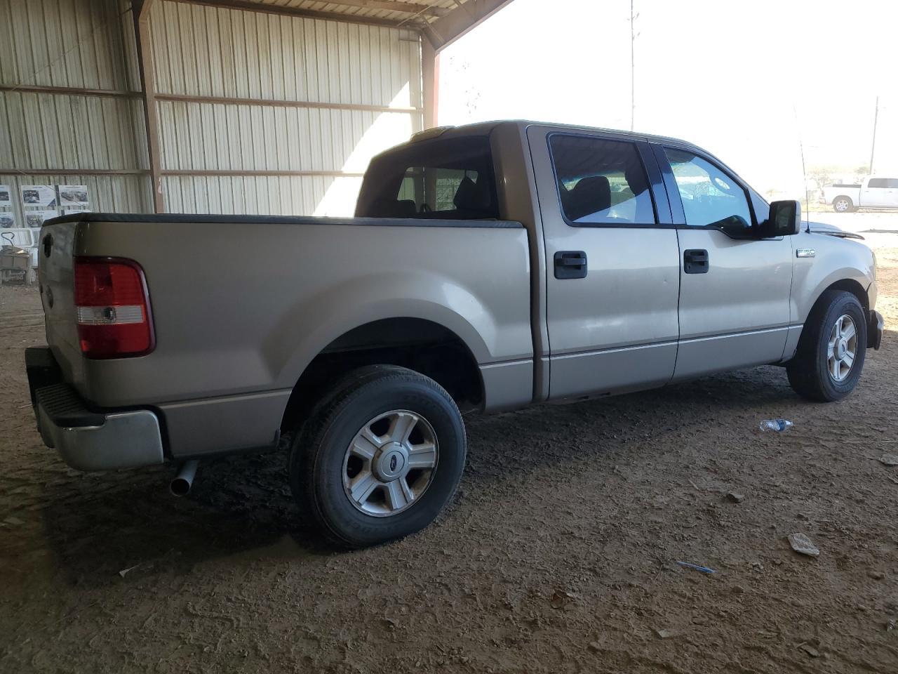 2004 Ford F-150 - Image 3