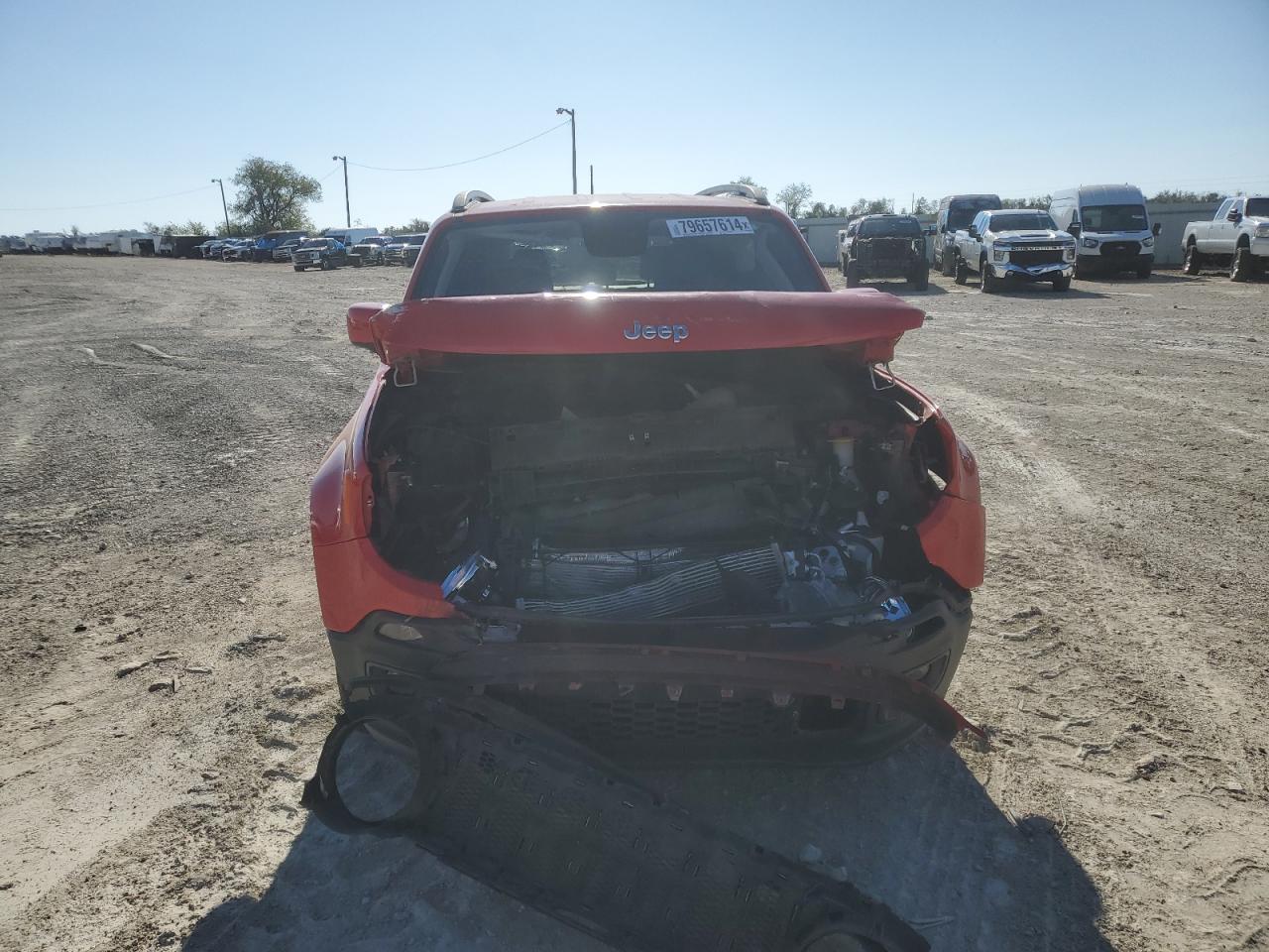 2018 Jeep Renegade - Image 5