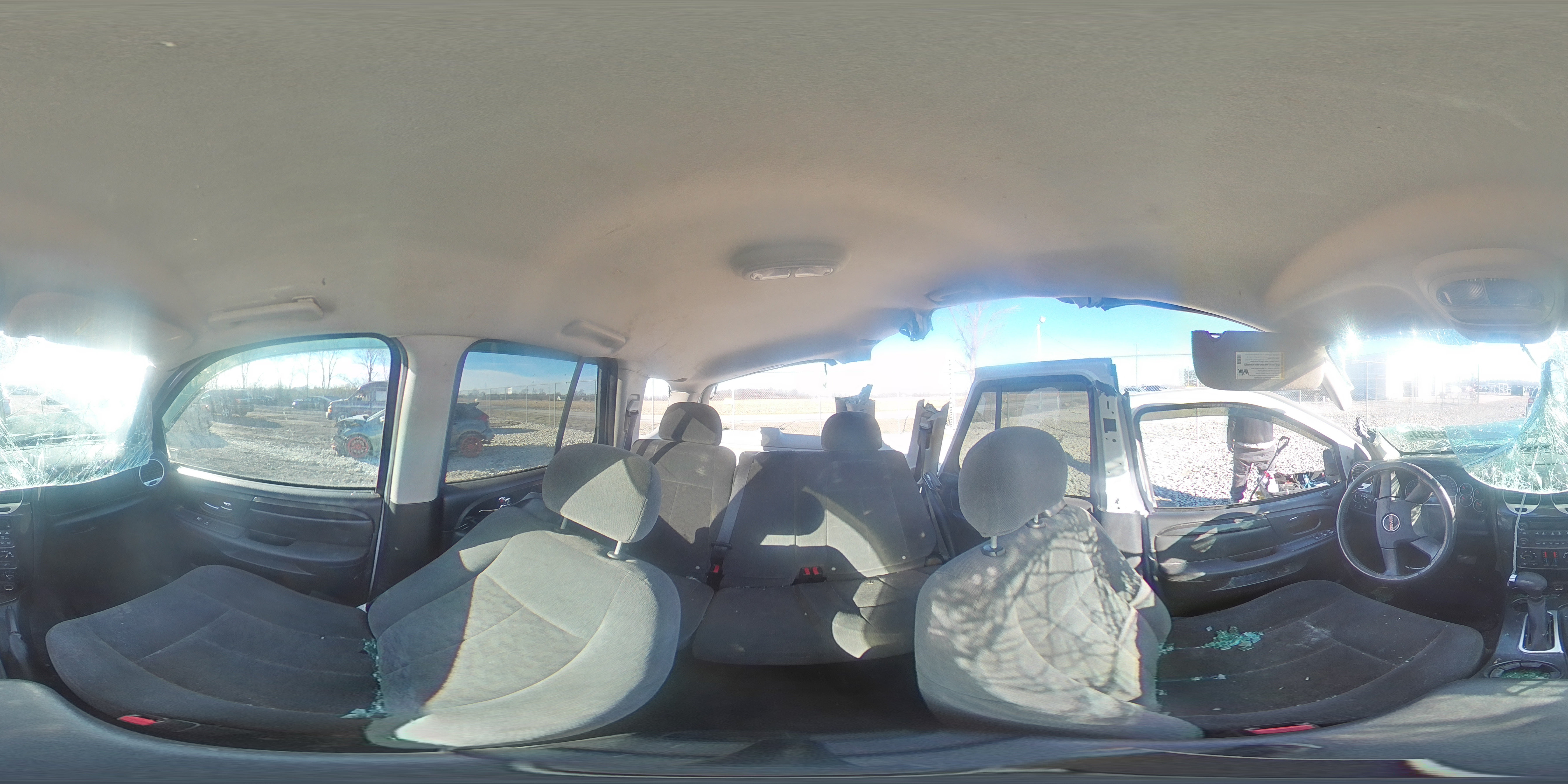 2005 GMC Envoy - Image 14