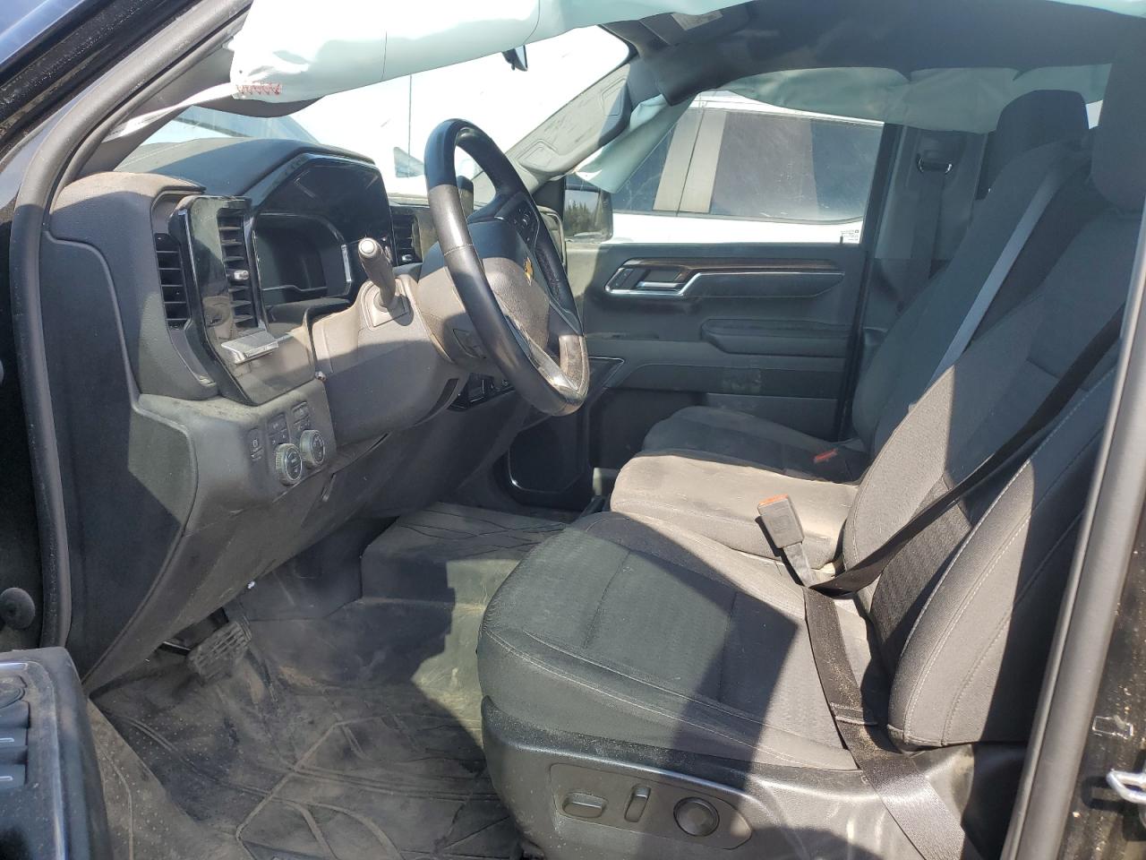 2023 Chevrolet Silverado - Image 7