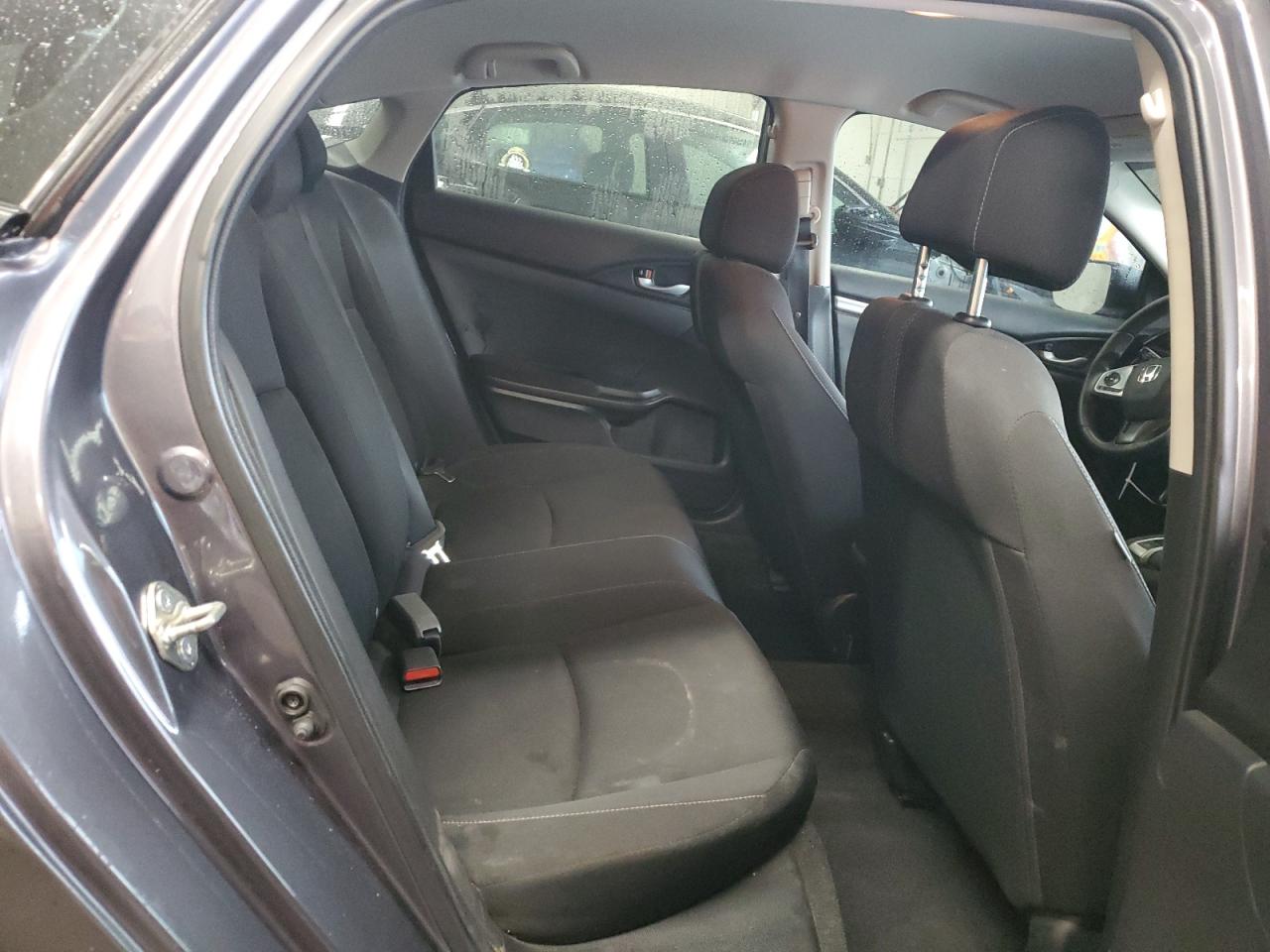 2018 Honda Civic - Image 10