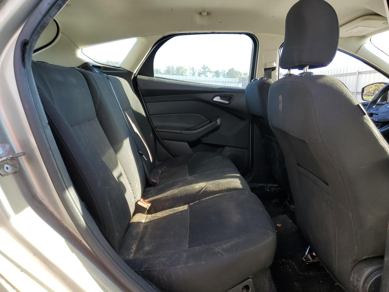 2016 Ford Focus - Image 10