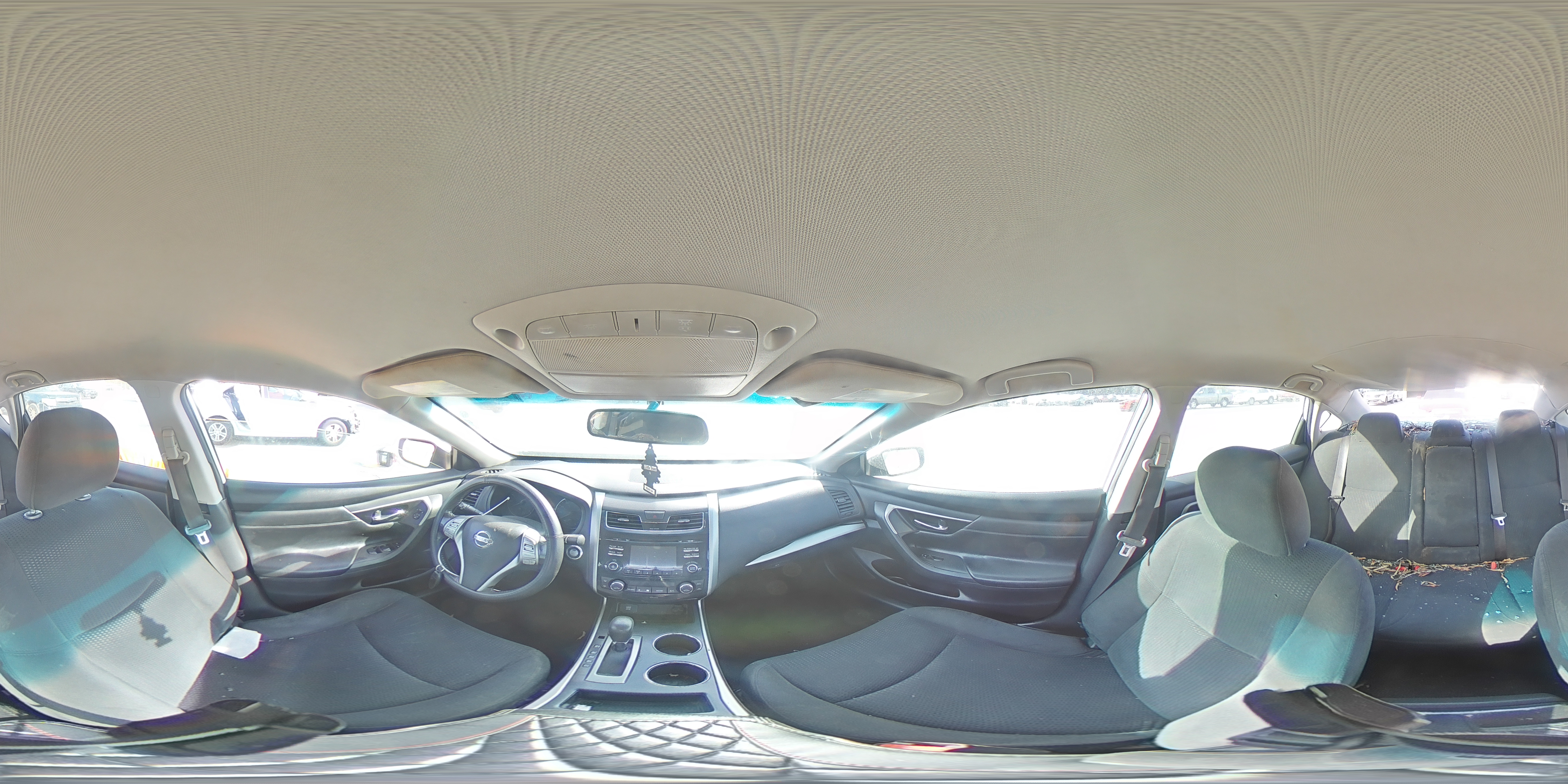2015 Nissan Altima - Image 13