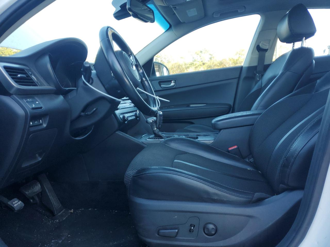 2019 Kia Optima - Image 7