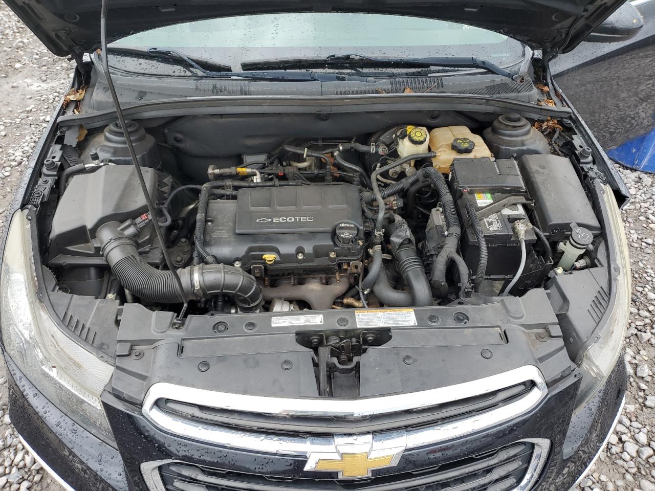 2015 Chevrolet Cruze - Image 12