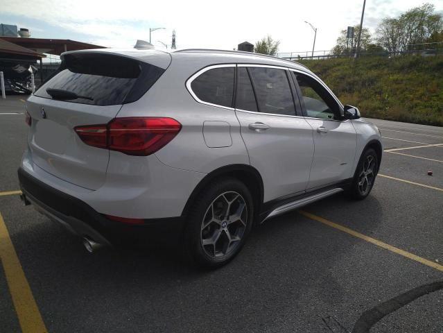 Паркетники BMW X1 2016 Белы