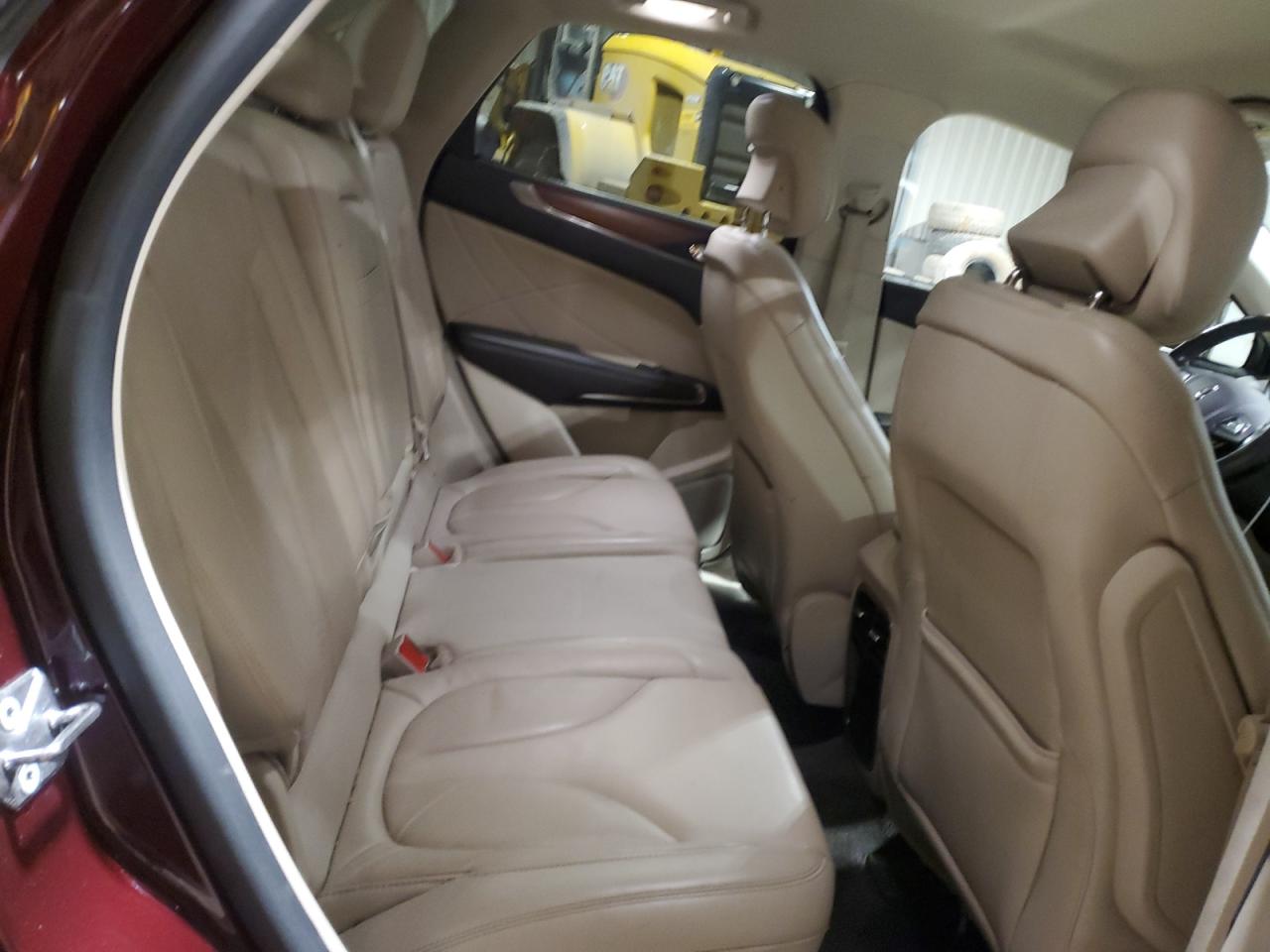 2017 Lincoln MKC - Image 11