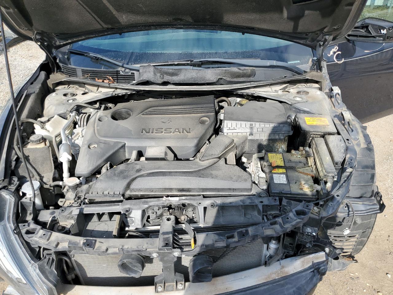 2018 Nissan Altima - Image 11