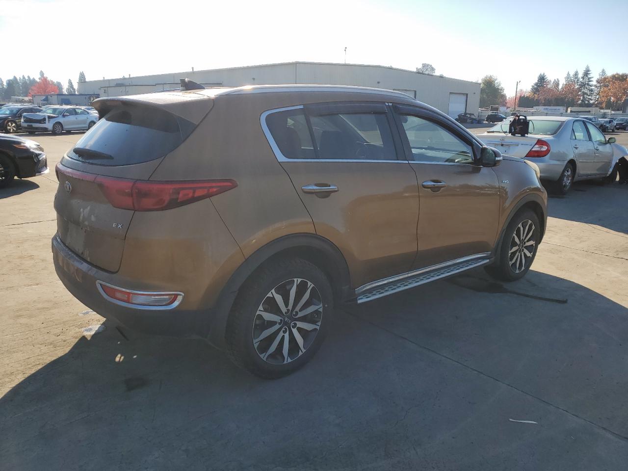 VIN KNDPNCAC6H7078778 2017 KIA SPORTAGE no.3