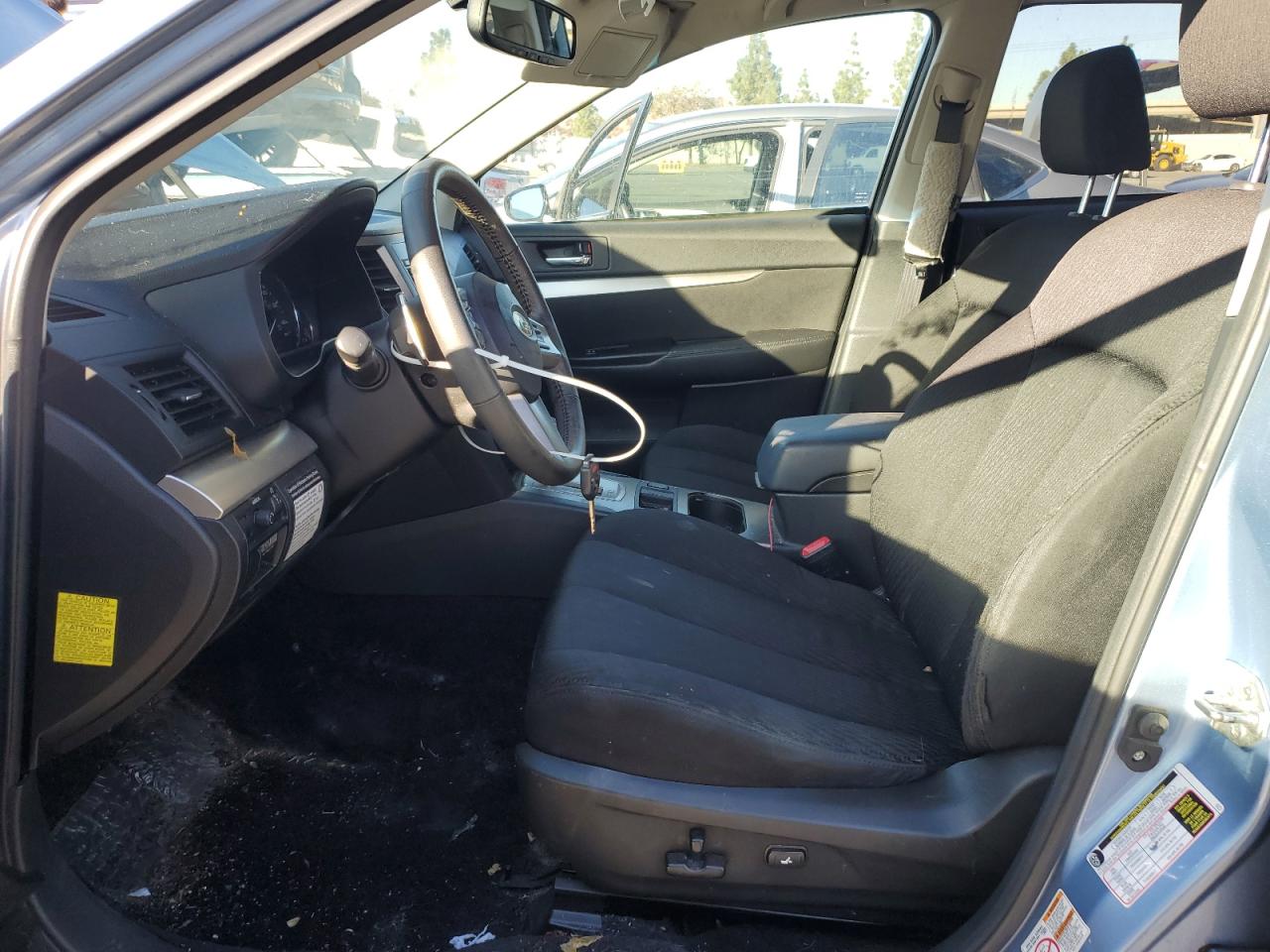 2010 Subaru Outback - Image 7