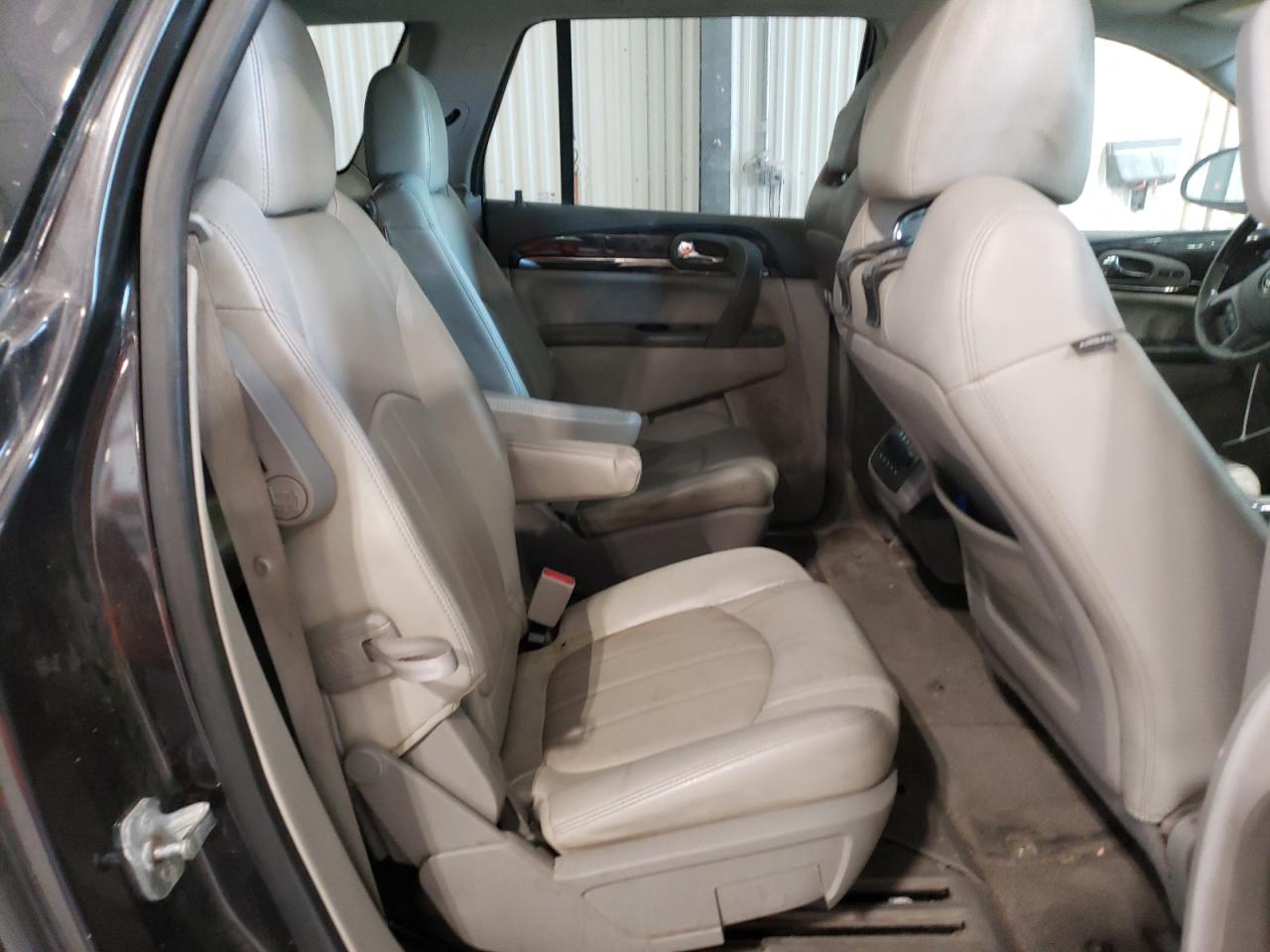 2017 Buick Enclave - Image 11