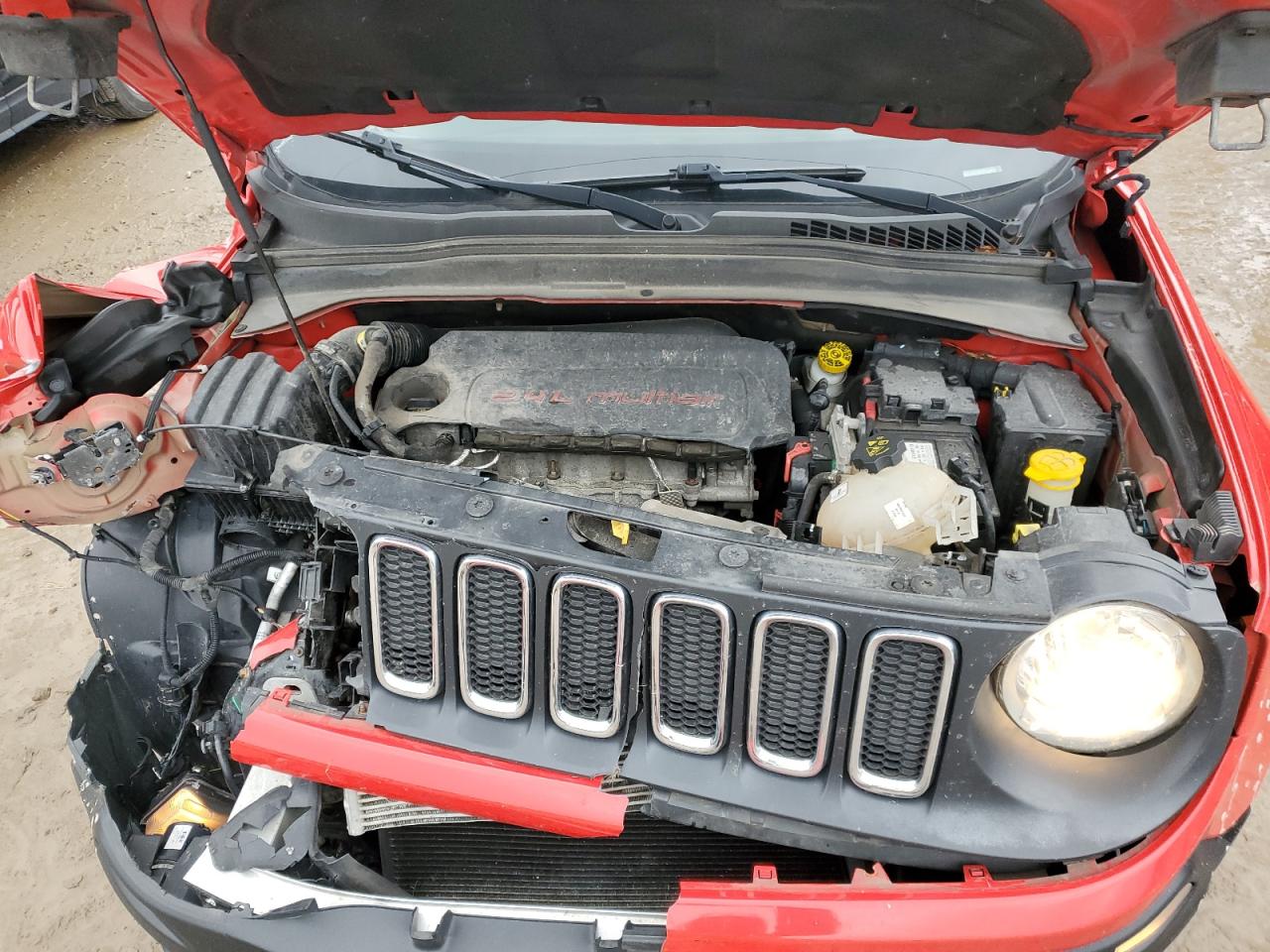 2016 Jeep Renegade - Image 12