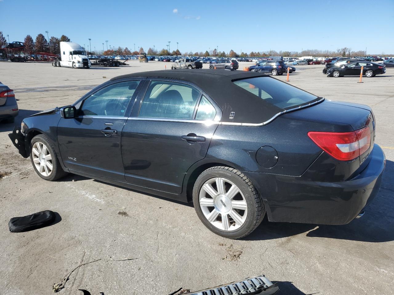 2009 Lincoln MKZ - Image 2