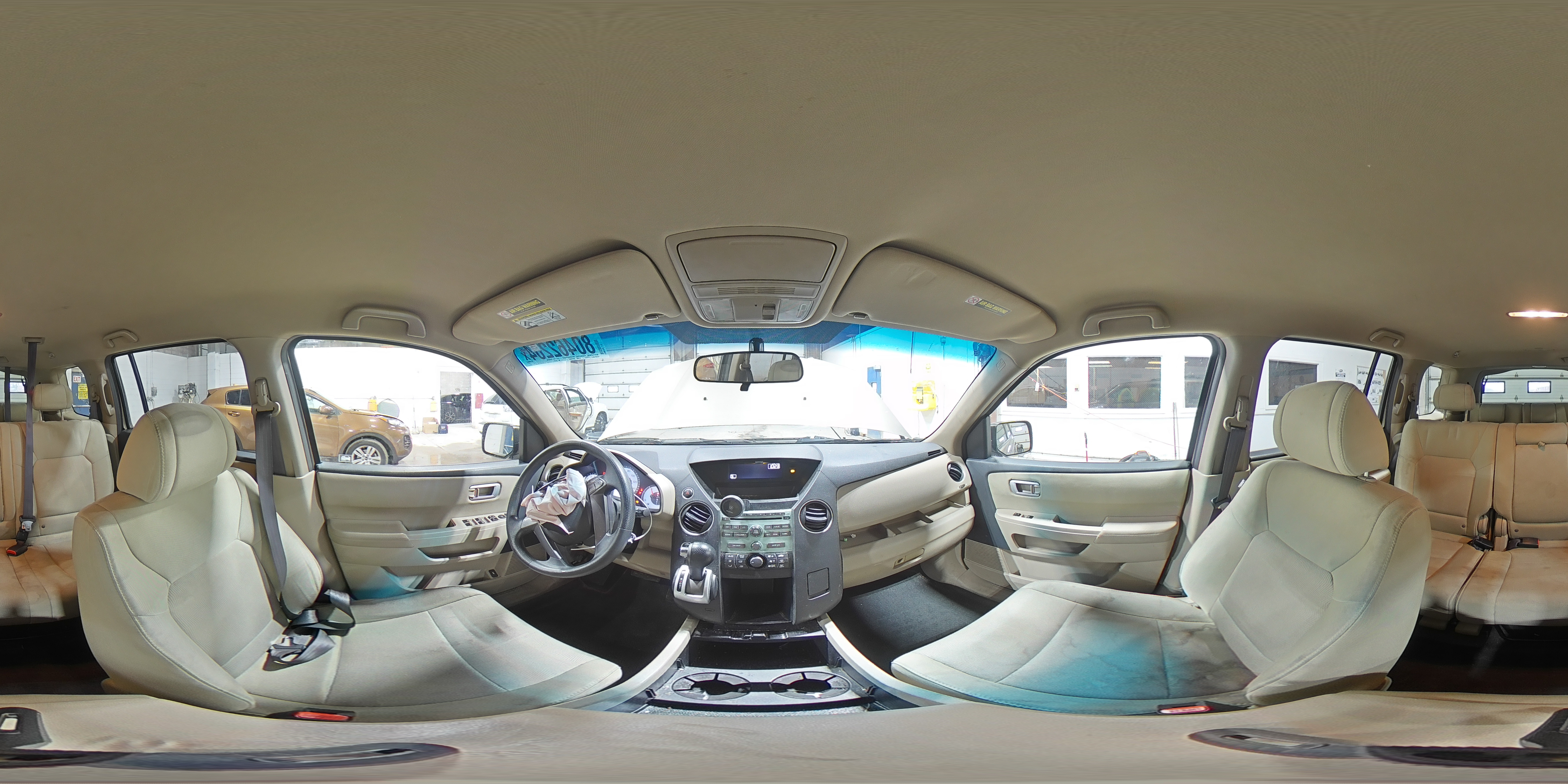 2010 Honda Pilot - Image 14