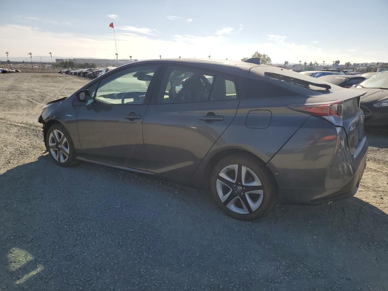 VIN JTDKARFUXH3533570 2017 TOYOTA PRIUS no.2