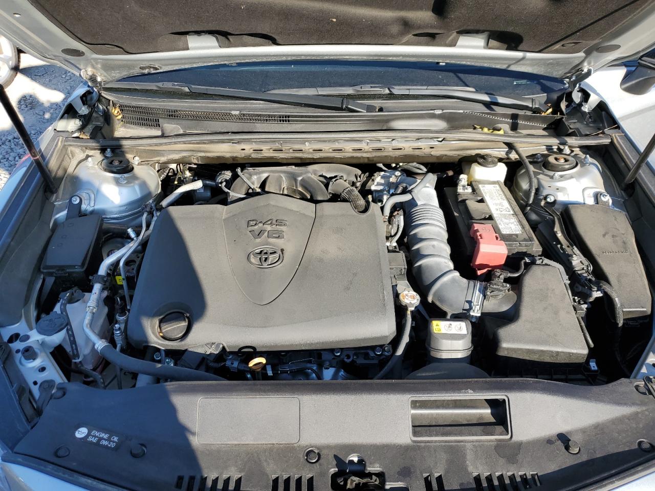 2020 Toyota Camry - Image 11