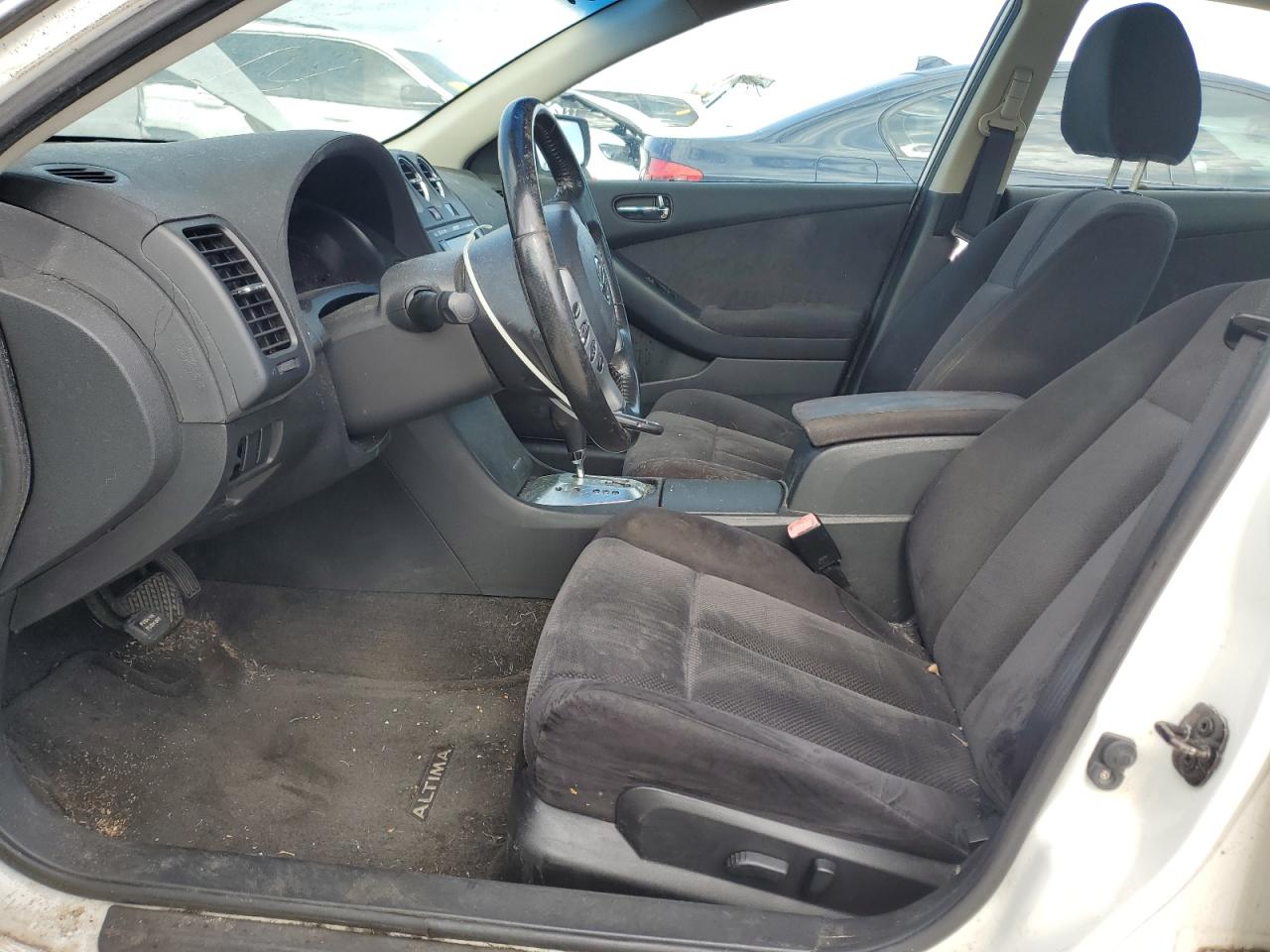 2009 Nissan Altima - Image 7