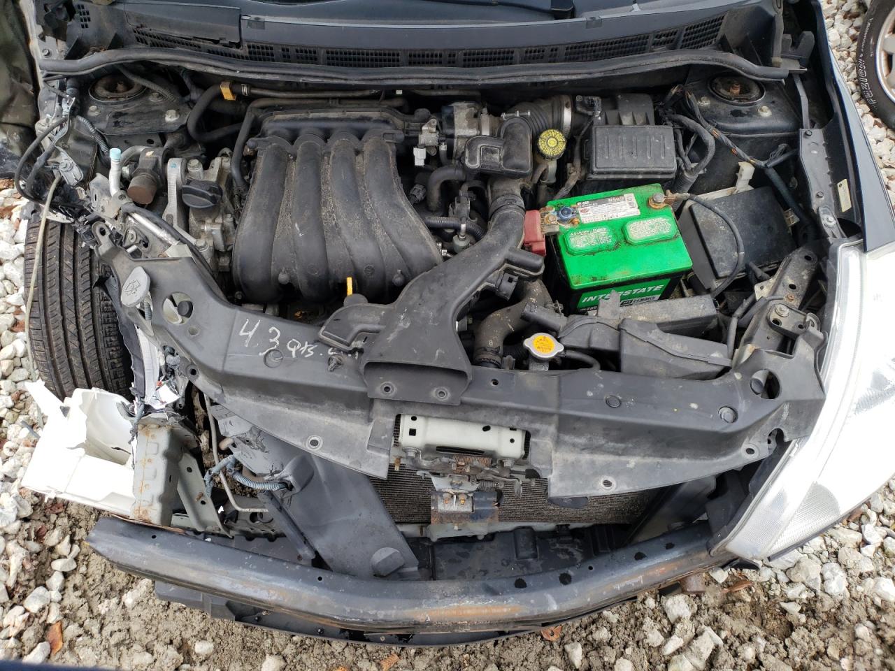 2012 Nissan Versa - Image 11