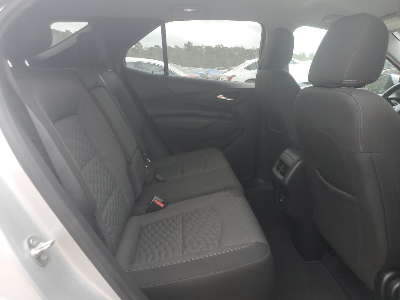 2021 Chevrolet Equinox - Image 11