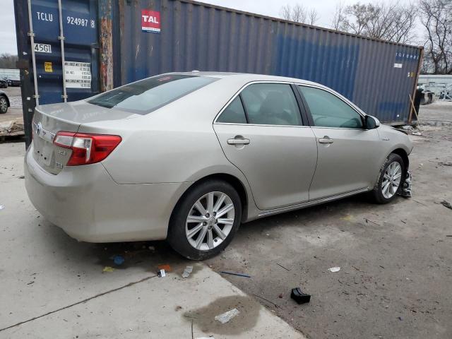  TOYOTA CAMRY 2014 Кремовый