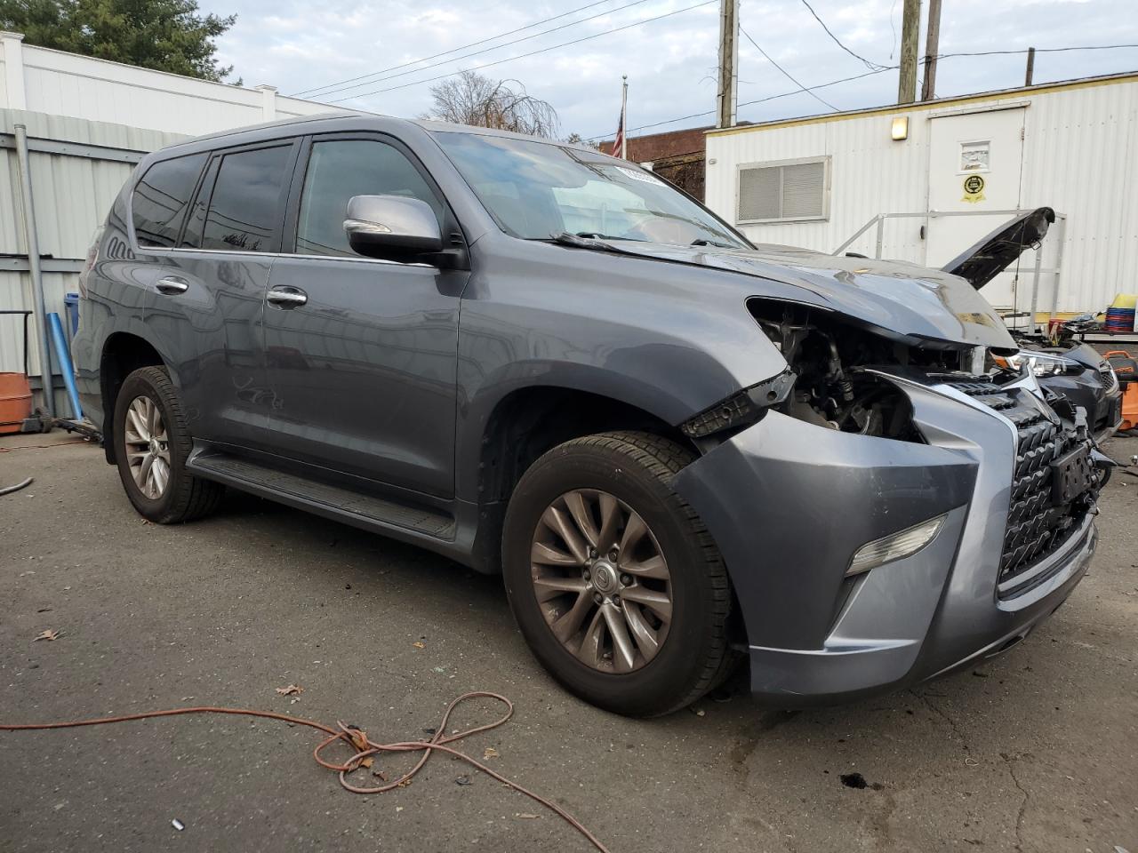 2021 Lexus GX - Image 4