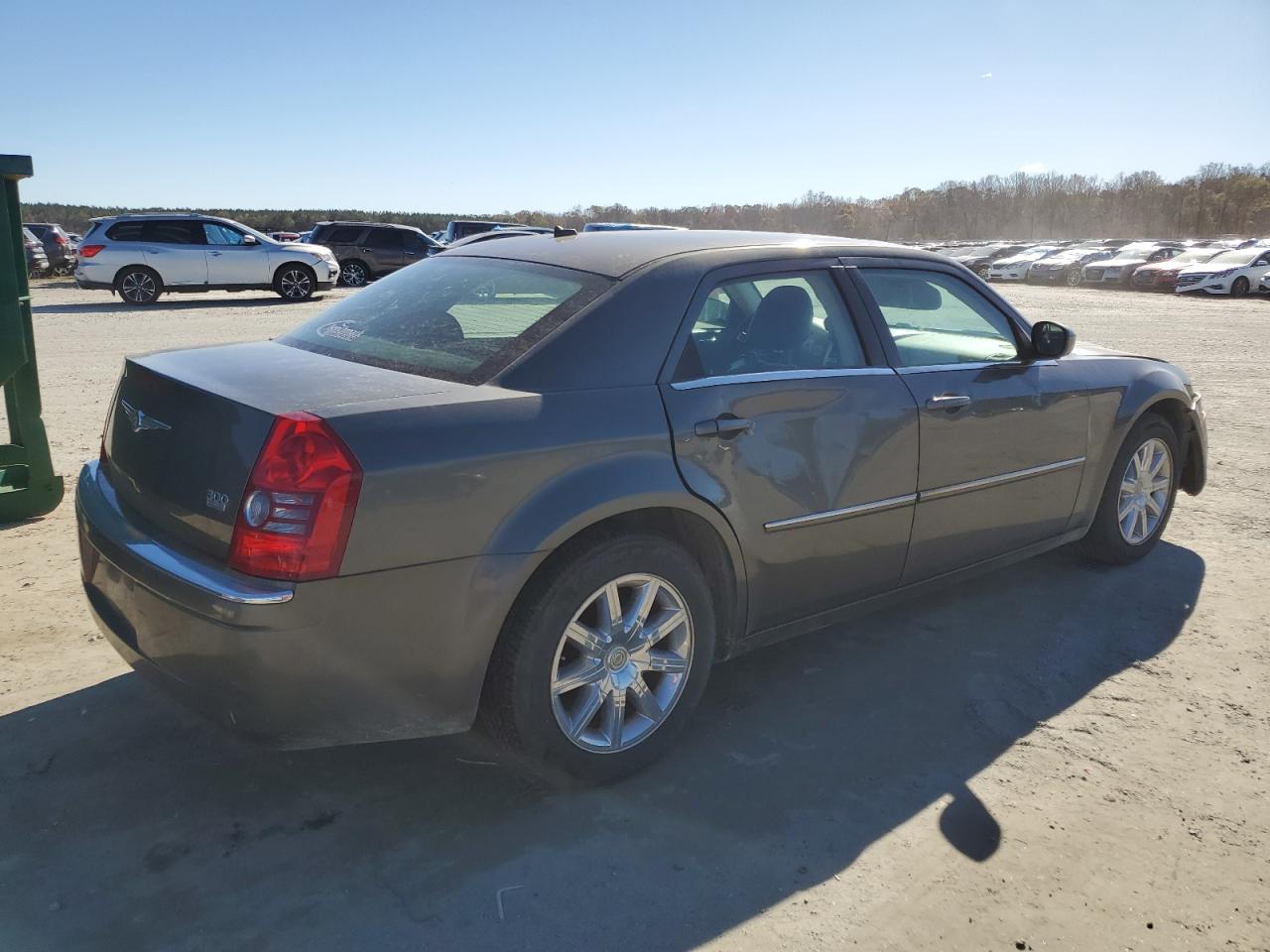 2008 Chrysler 300 - Image 3