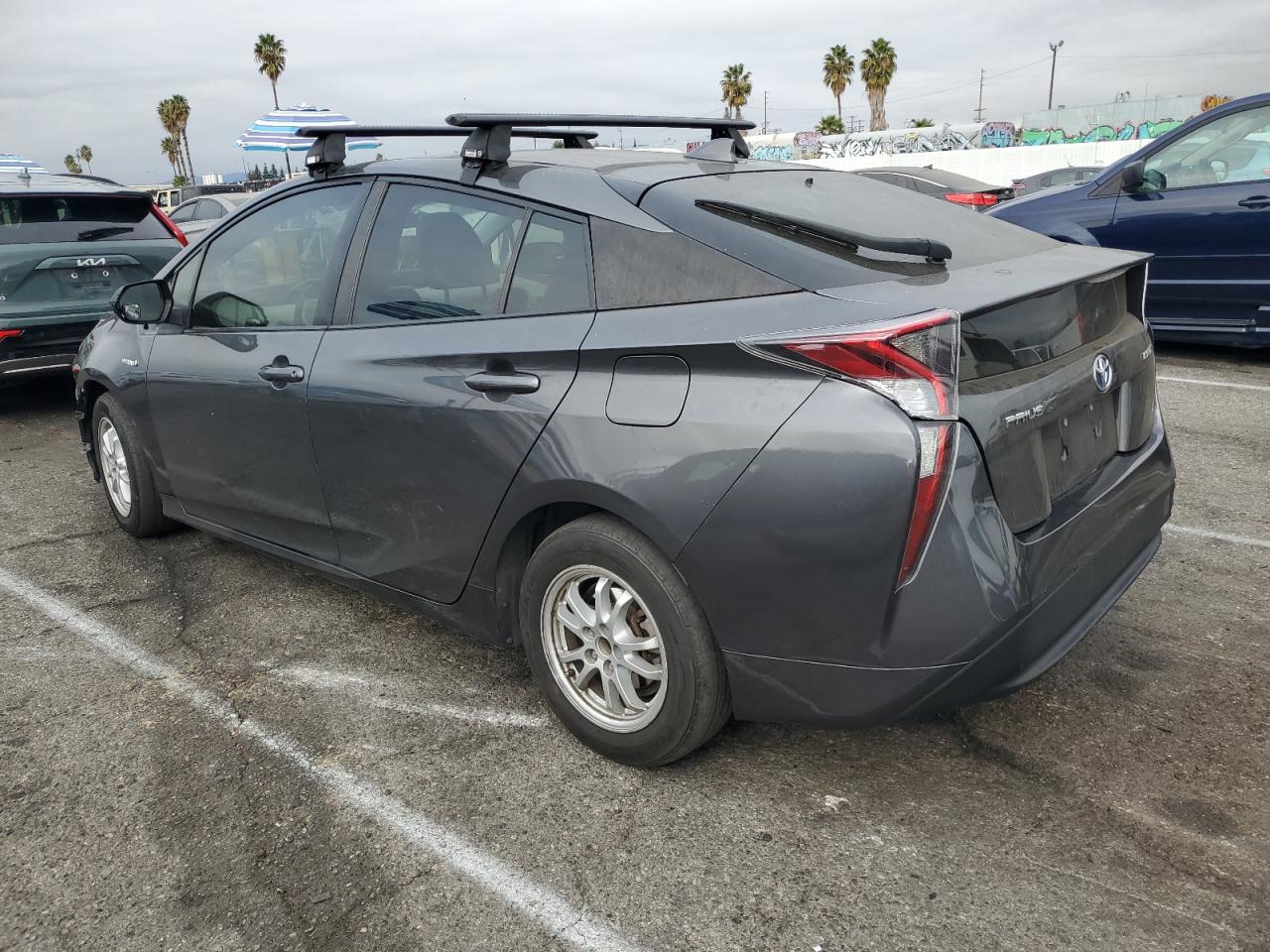 VIN JTDKBRFU5H3033166 2017 TOYOTA PRIUS no.3