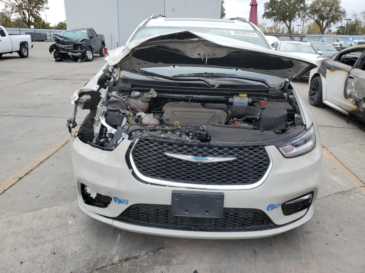 2021 Chrysler Pacifica - Image 12