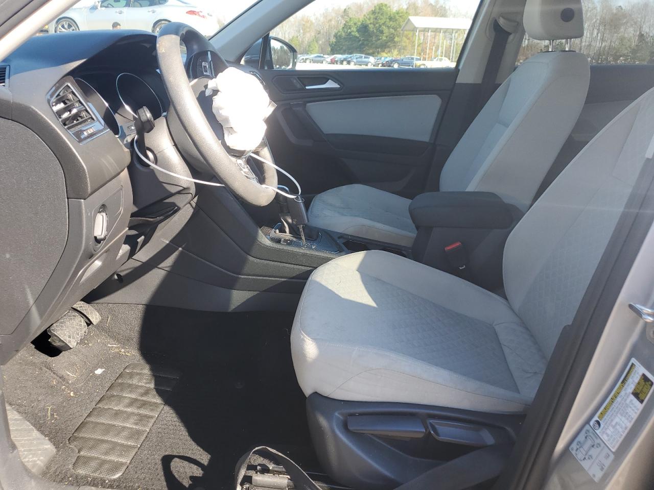 2019 Volkswagen Tiguan - Image 7
