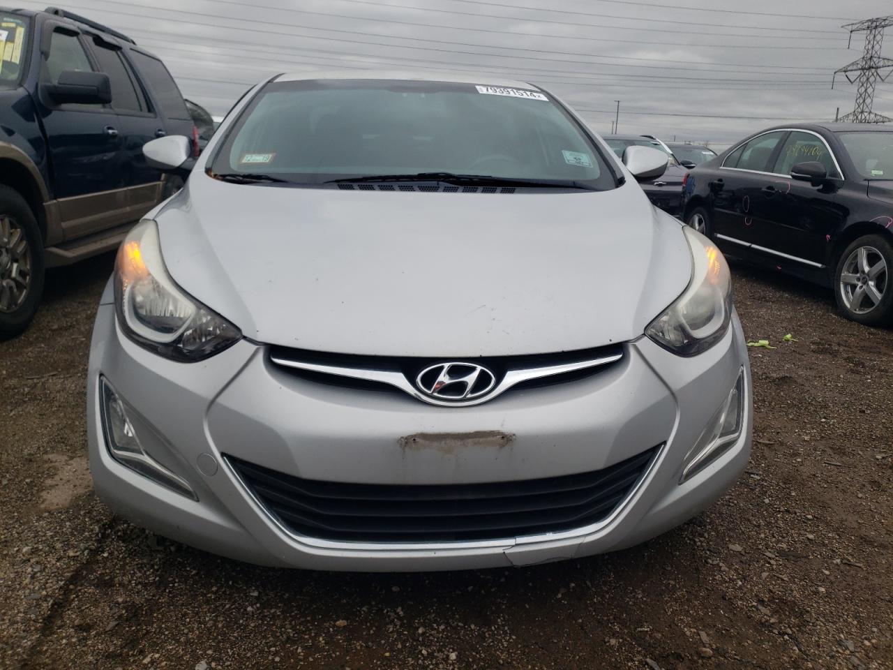 2014 Hyundai Elantra - Image 5